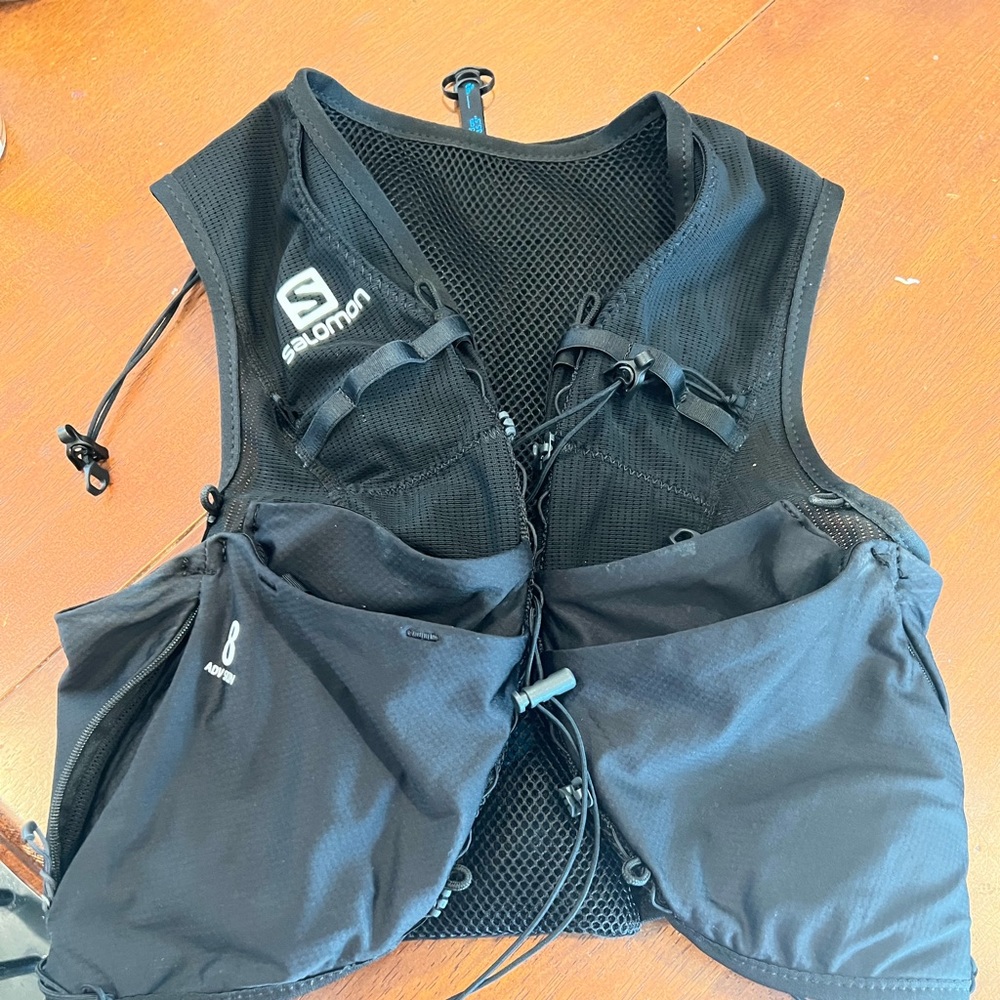 Black size small Solomon running vest
